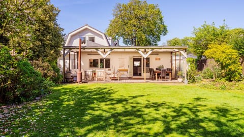 Property building, Garden, Garden view