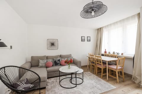 Day, Living room, Seating area, Dining area