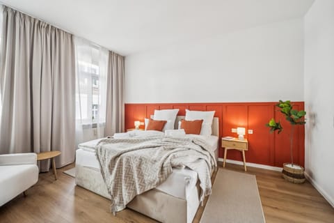 Bed, TV and multimedia, Bedroom, heating, internet, wardrobe