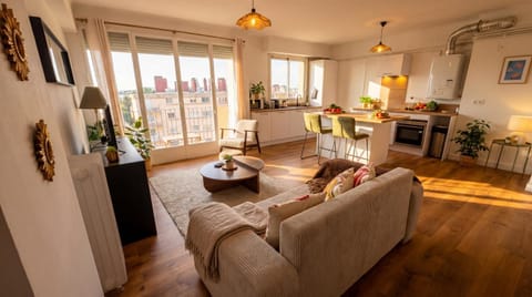 Communal lounge/ TV room, Living room