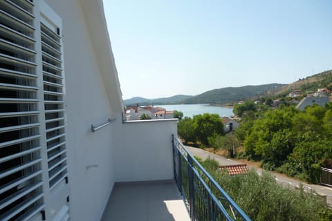Apartment Jevic Bed and Breakfast in Šibenik-Knin County, Croatia