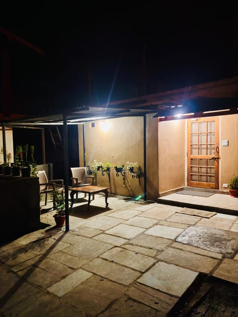 Other, Seating area, Inner courtyard view