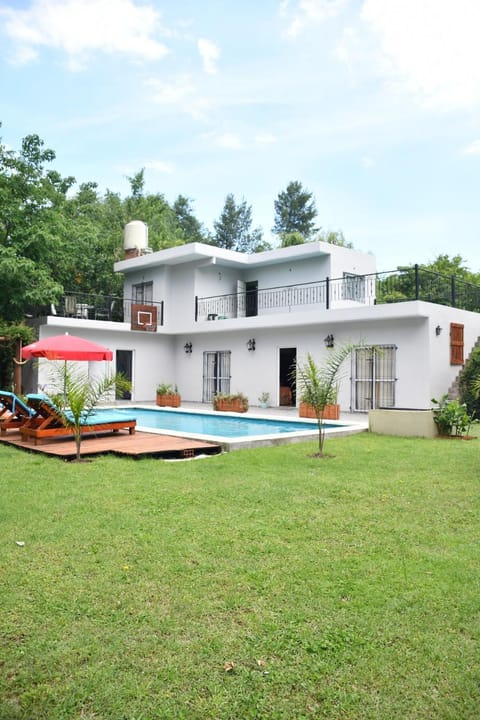 Patio, Garden, Garden, Garden view, Pool view, Swimming pool, sunbed