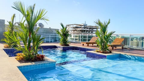 Swimming pool, Swimming pool