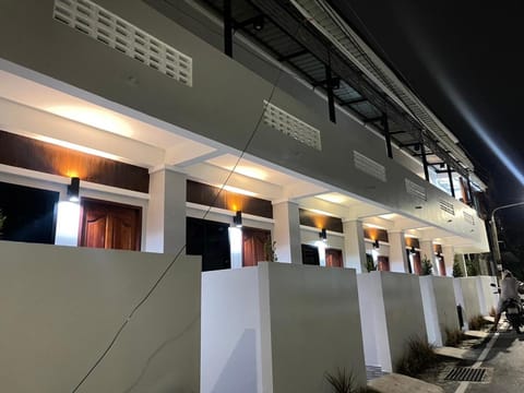 Property building, Facade/entrance, Night