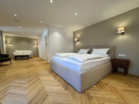 Hotel Spiegel Garni Hotel in Lindau