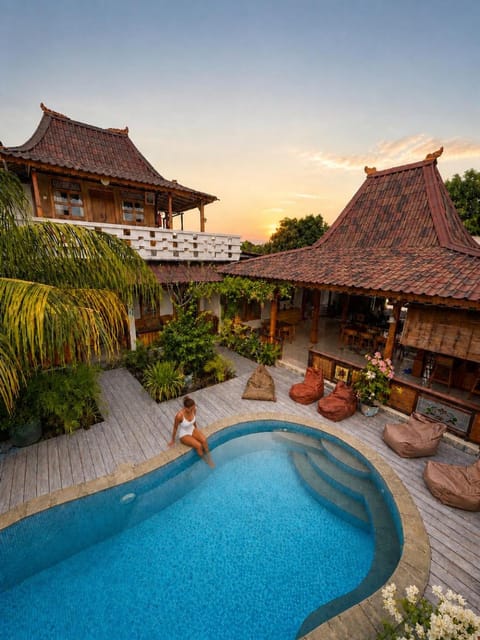 Property building, Garden view, Swimming pool