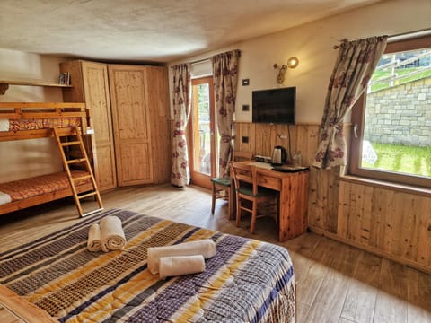 Le Nid de l'Aigle Bed and Breakfast in Champoluc