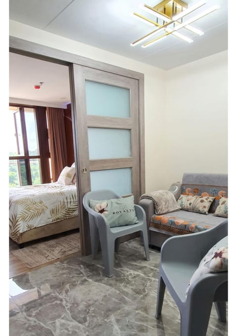 Living room, Bedroom
