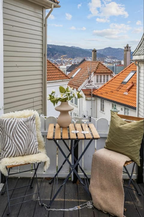 Patio, View (from property/room), Balcony/Terrace