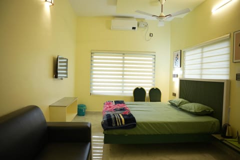 Bedroom, air conditioner