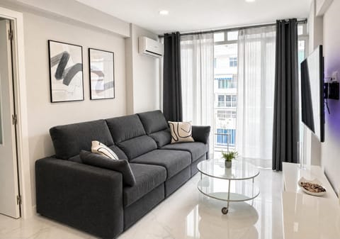 TV and multimedia, Seating area