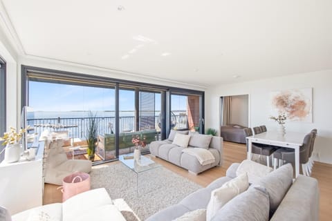 View (from property/room), Living room, Seating area, Sea view