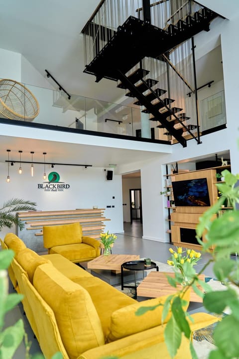 Communal lounge/ TV room, TV and multimedia, Living room, Lobby or reception, Lounge or bar, Seating area