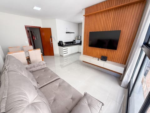 Communal lounge/ TV room, Living room, Dining area