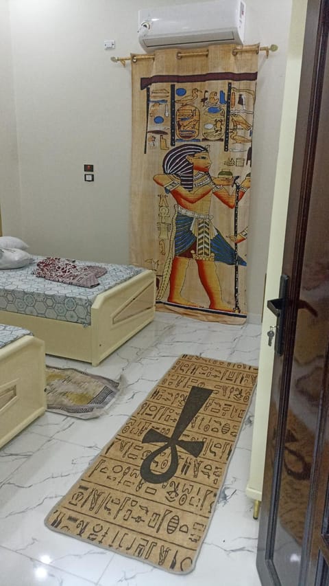Property building, Photo of the whole room