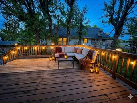 Patio, Night, Garden, Seating area
