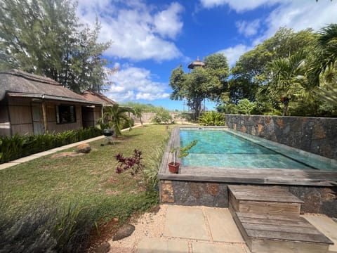 BBQ facilities, Garden, Pool view, Swimming pool, Swimming pool