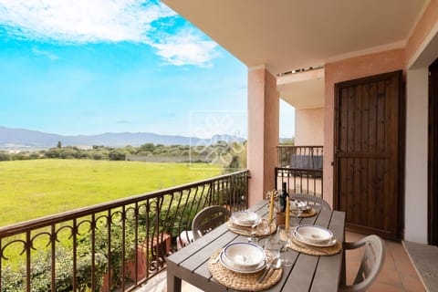 Balcony/Terrace, Dining area, Garden view