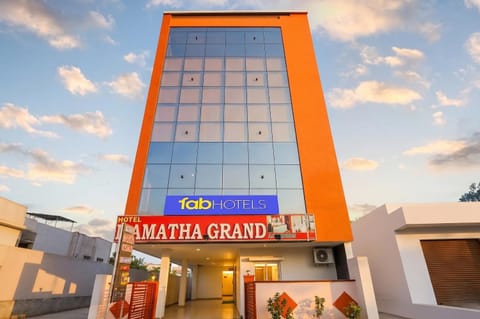 Property building, Facade/entrance