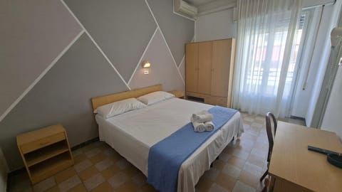 Bed, Photo of the whole room, Bedroom, towels, wardrobe, air conditioner