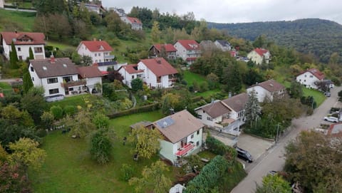Neighbourhood, Natural landscape