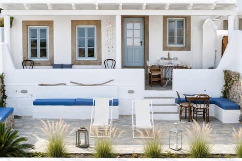 View (from property/room), Balcony/Terrace, Seating area