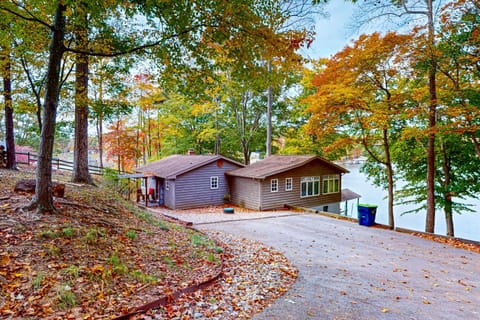 Property building, Day, Lake view