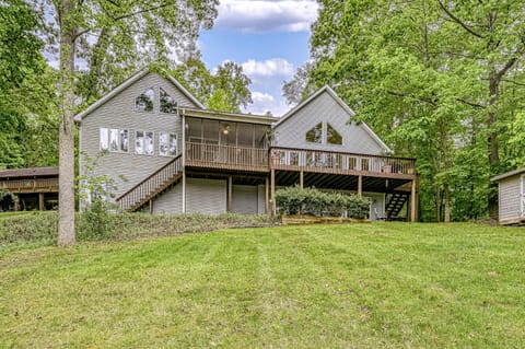 Property building, Spring, Day