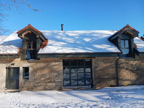 Property building, Winter