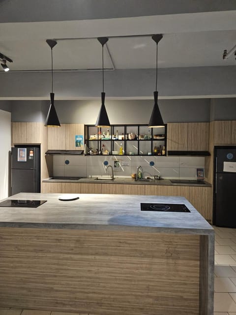 Kitchen or kitchenette, Communal kitchen
