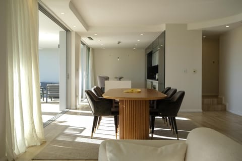 Kitchen or kitchenette, Dining area, kitchen, kitchen