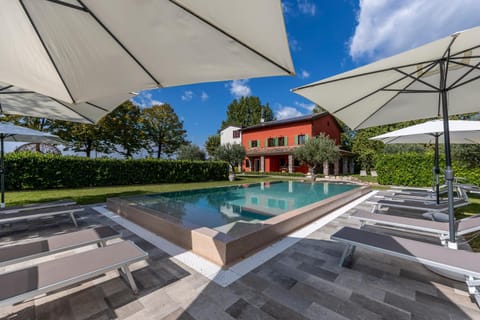 Property building, Patio, Day, Garden, Garden view, Pool view, Swimming pool, sunbed