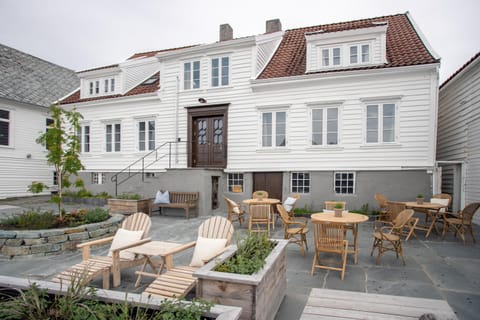 Property building, Garden, Sea view