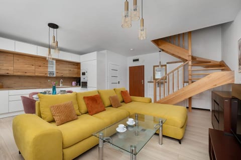 Kitchen or kitchenette, Living room, Seating area