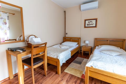 Zlatni Lug Inn in Brod-Posavina County, Croatia