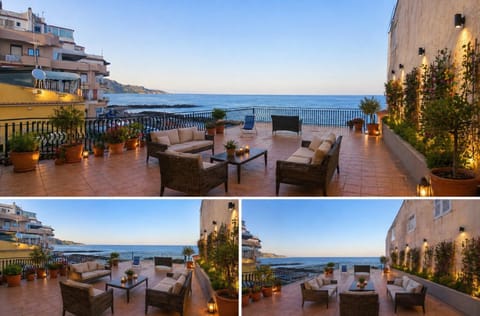 Patio, Natural landscape, View (from property/room), Balcony/Terrace, Sea view