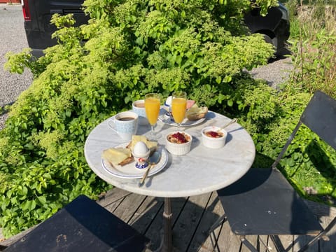 Breakfast