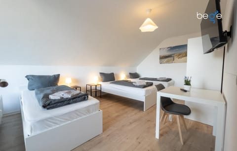 Photo of the whole room, Bedroom, heating, internet, soundproof