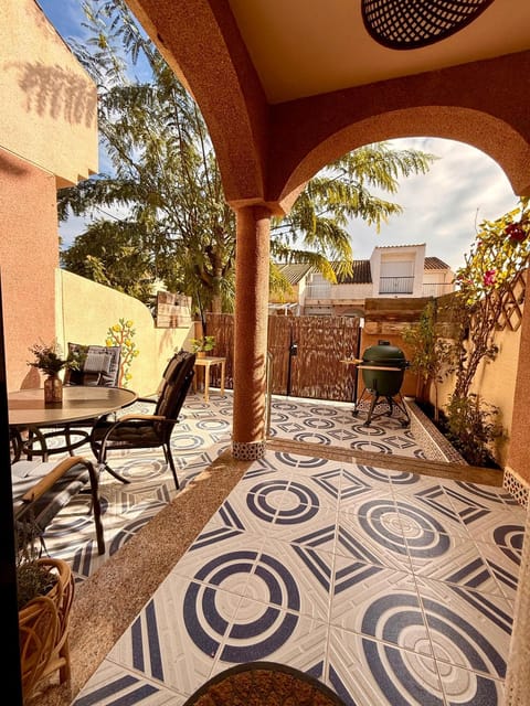 Garden, Balcony/Terrace