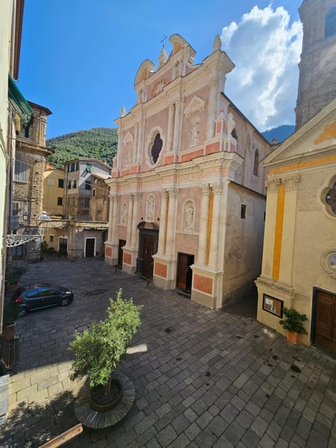 Casa Gianna, Bellissimo Monolocale nel centro storico de Badalucco, 10km dal mare Apartment in Badalucco