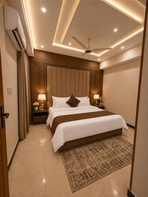Bed, Bedroom, wardrobe