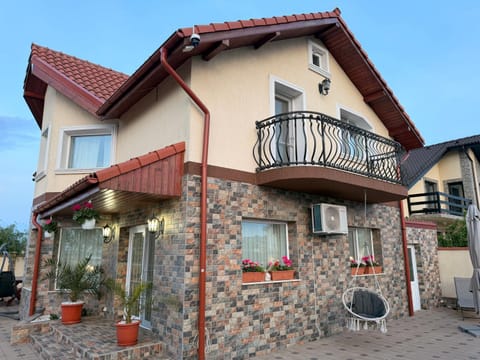 Property building, View (from property/room), Balcony/Terrace, Swimming pool