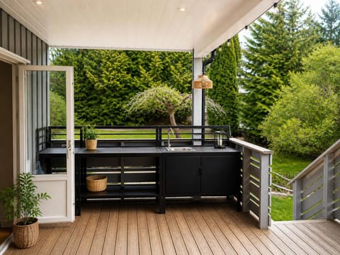 Garden, Kitchen or kitchenette, Garden view