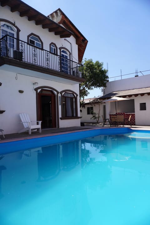 Garden, Swimming pool