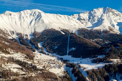 Natural landscape, Winter, Mountain view