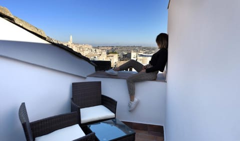 Spring, Day, Night, Winter, Summer, Balcony/Terrace, Autumn, Landmark view, Sunrise, Sunset