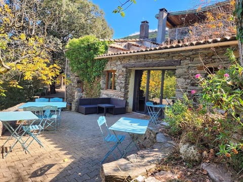 Property building, Patio