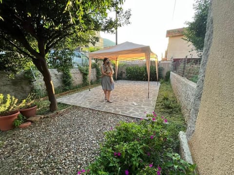 Garden, Garden view