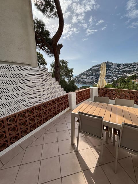 Garden, Balcony/Terrace